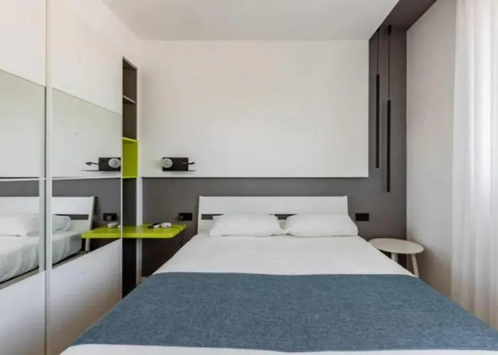 アパート Carulli Design バーリ